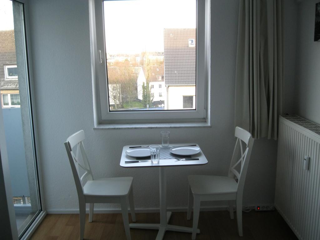 Business & Tourist Apartment Dusseldorf Ngoại thất bức ảnh