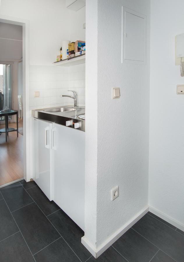 Business & Tourist Apartment Dusseldorf Ngoại thất bức ảnh